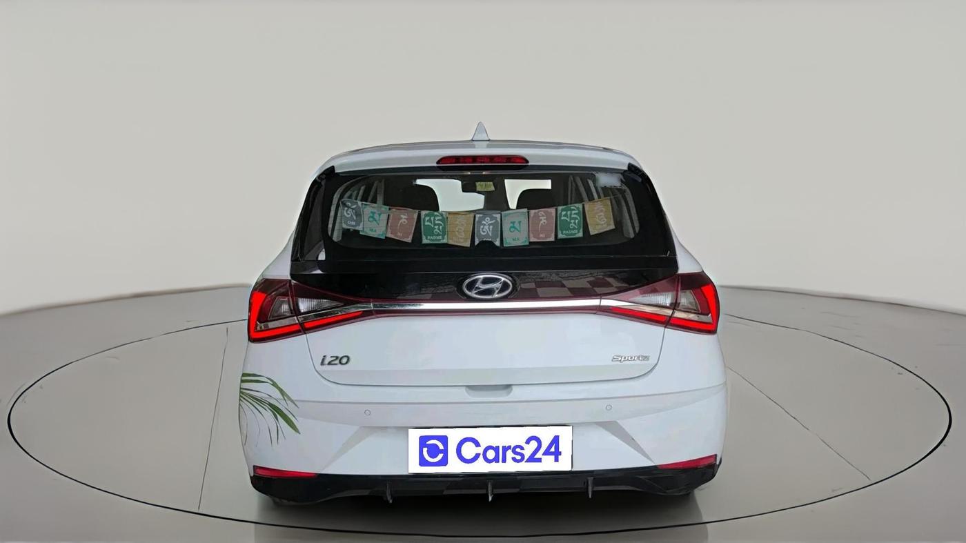 2021 Hyundai NEW I20 SPORTZ 1.2 AT, Petrol, Automatic, 28,531 km, exterior