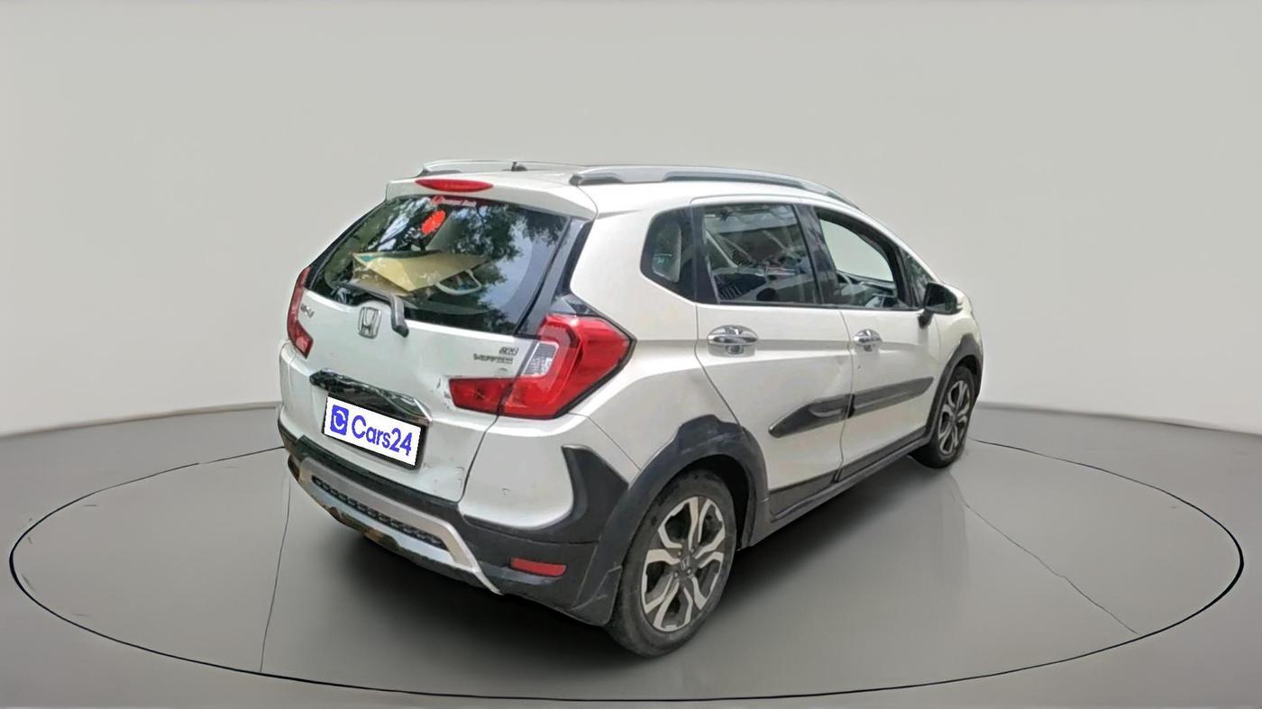 2017 Honda WR-V 1.5L I-DTEC VX MT, Diesel, Manual, 95,660 km, exterior