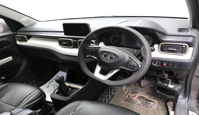 2022 Tata PUNCH ACCOMPLISHED MT, Petrol, Manual, 39,915 km, interior
