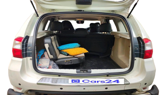 2016 Nissan Terrano XL (P), Petrol, Manual, 90,033 km, exterior