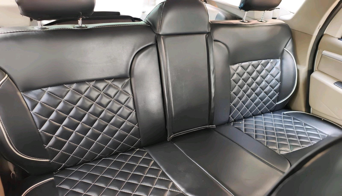 2016 Nissan Terrano XL (P), Petrol, Manual, 90,033 km, interior