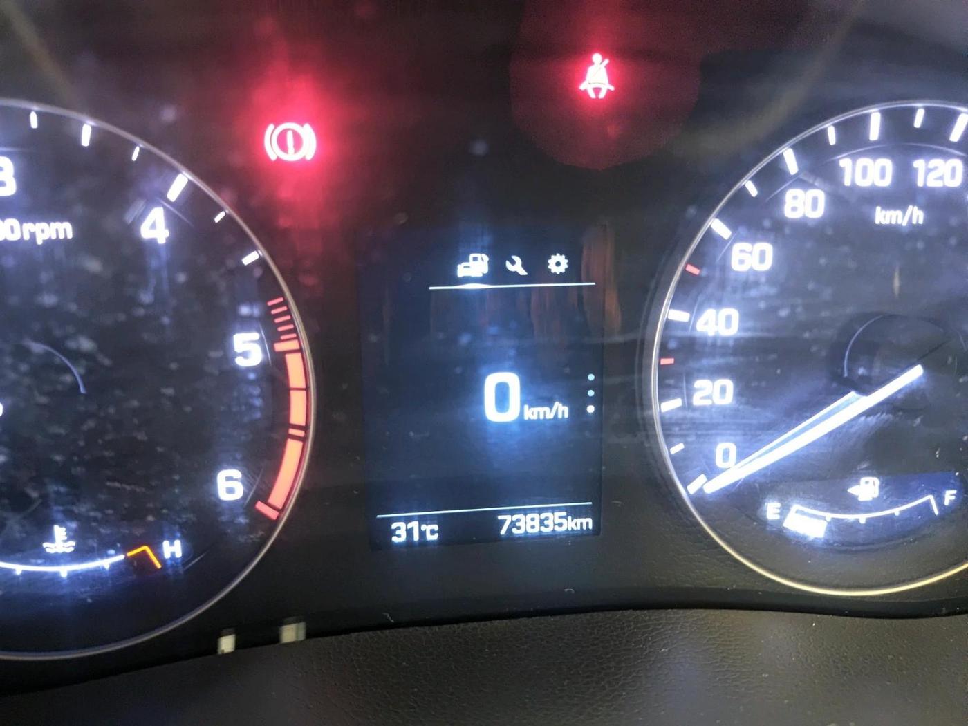 2015 Hyundai Creta SX (O) 1.6 DIESEL, Diesel, Manual, 73,835 km, interior