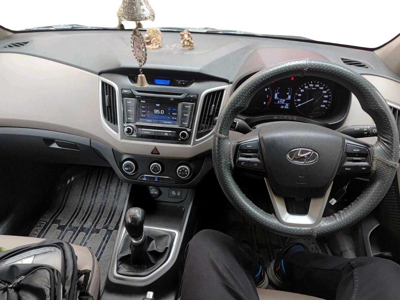 2018 Hyundai Creta E PLUS 1.6 PETROL, Petrol, Manual, 28,168 km, interior