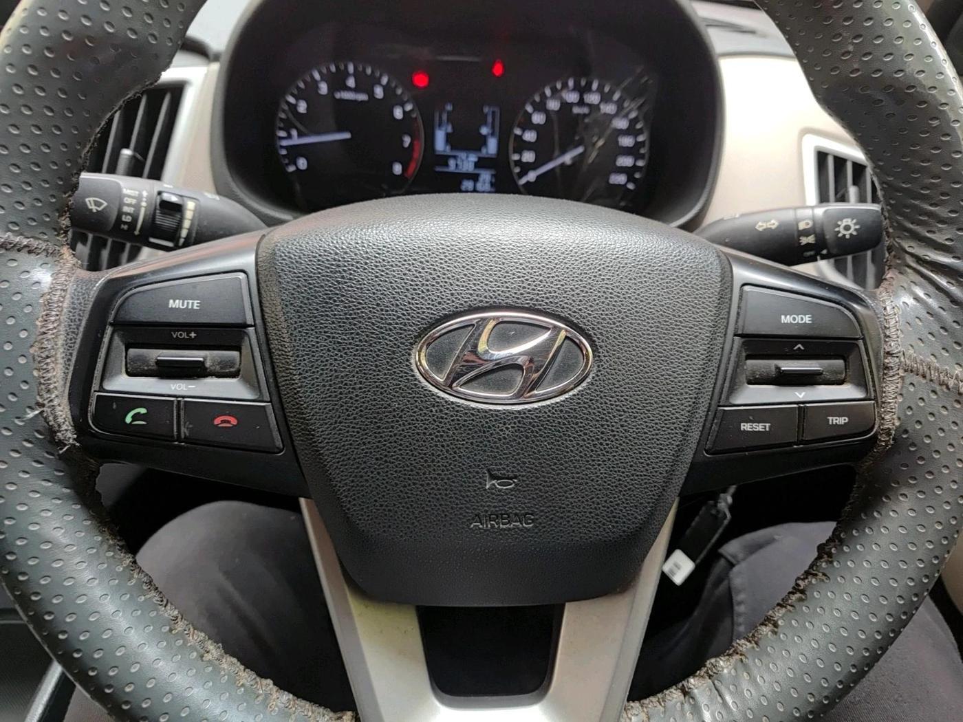 2018 Hyundai Creta E PLUS 1.6 PETROL, Petrol, Manual, 28,168 km, interior