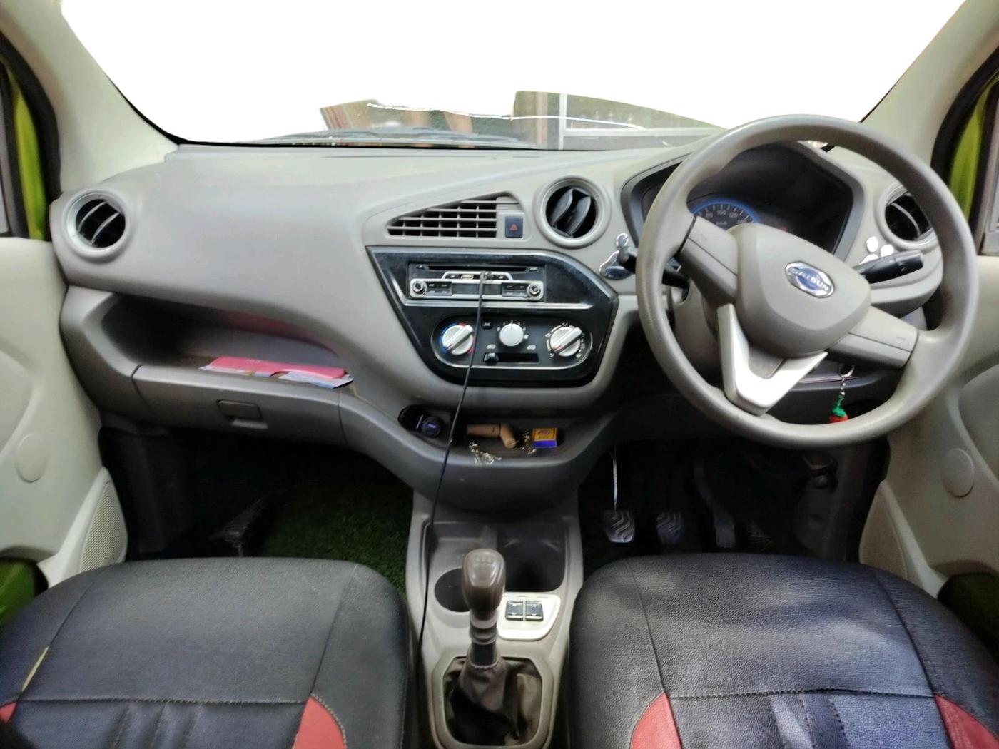2016 Datsun Redi Go T, Petrol, Manual, 55,322 km, interior