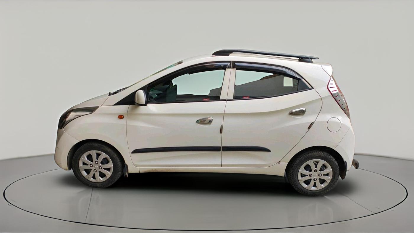 2018 Hyundai Eon SPORTZ, Petrol, Manual, 29,388 km, exterior