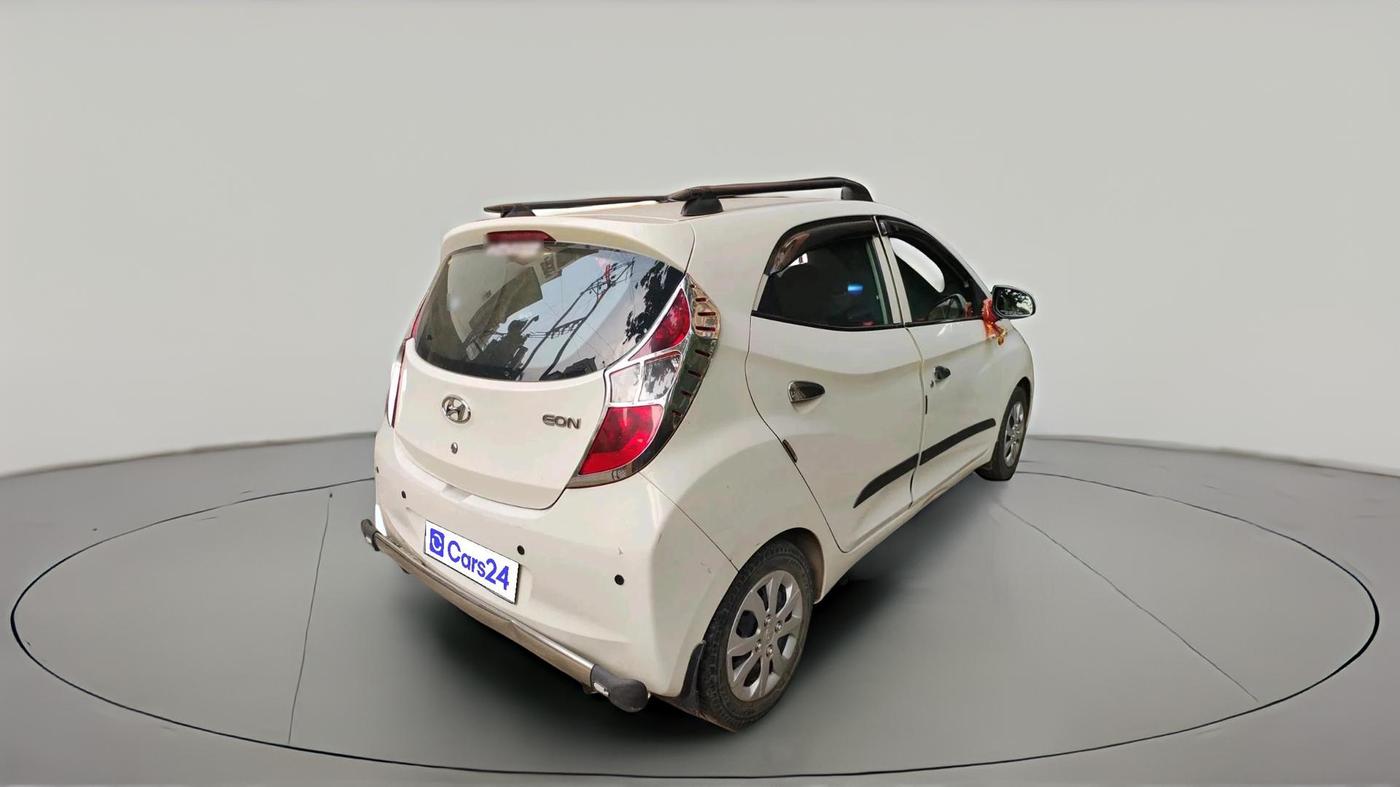 2018 Hyundai Eon SPORTZ, Petrol, Manual, 29,388 km, exterior