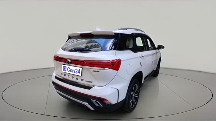 2023 MG HECTOR PLUS SAVVY PRO 1.5 TURBO CVT 7 STR, Petrol, Automatic, 24,875 km, exterior