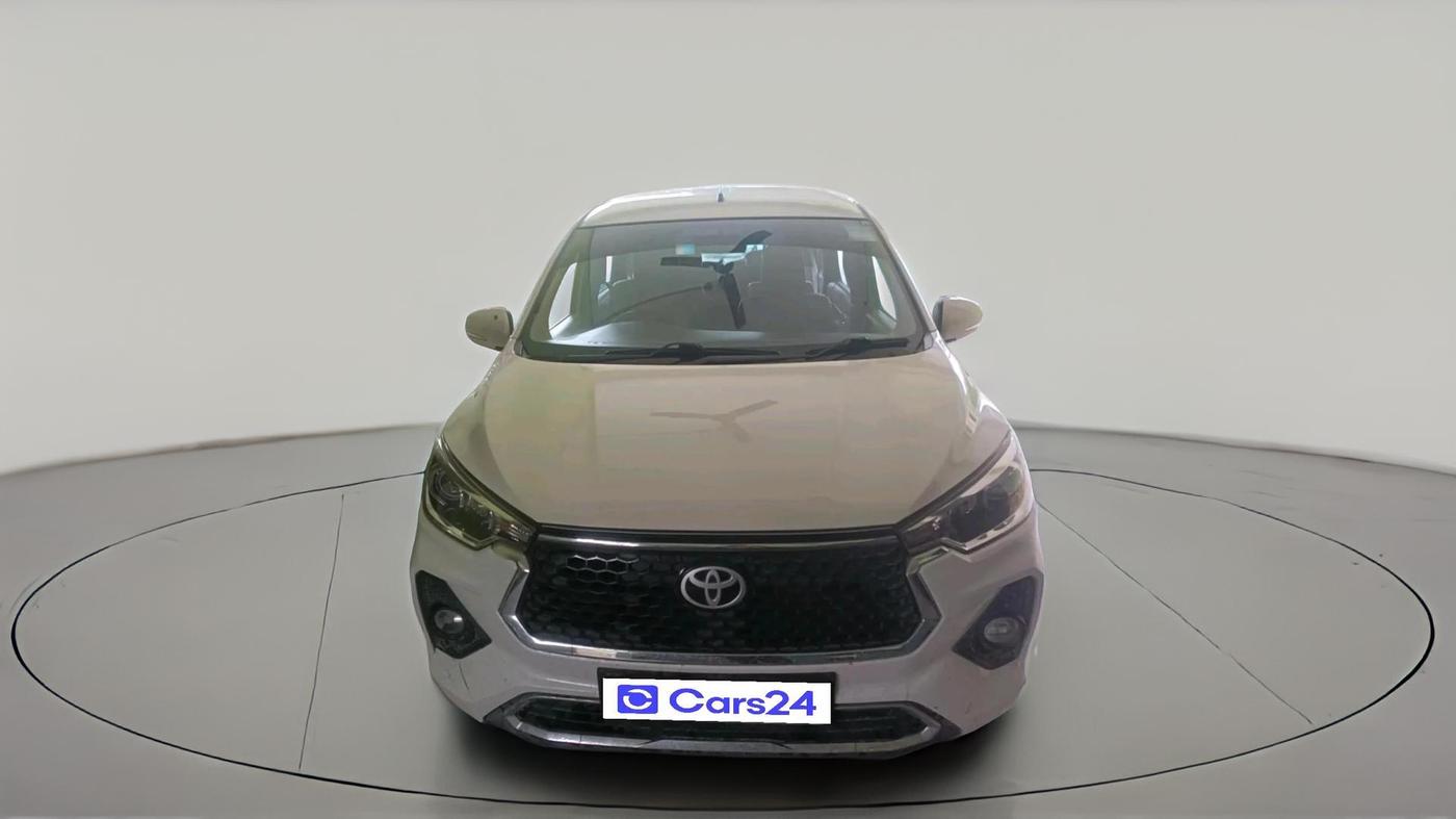 2024 Toyota RUMION V AT , Petrol, Automatic, 43,933 km, exterior