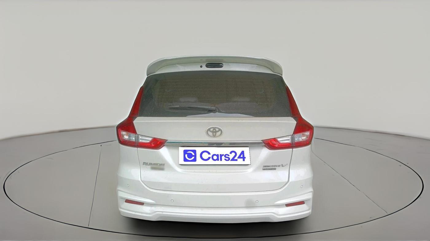 2024 Toyota RUMION V AT , Petrol, Automatic, 43,933 km, exterior