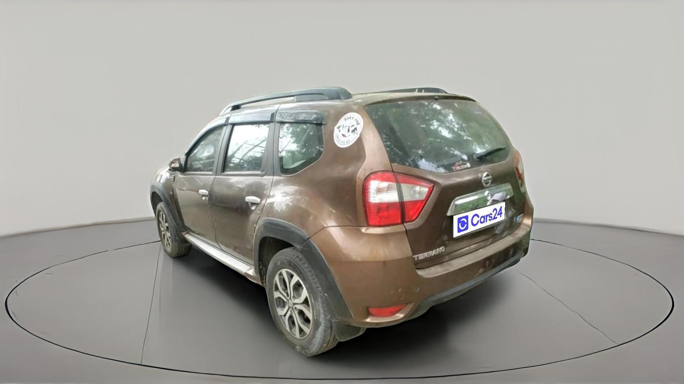2017 Nissan Terrano  XL D Plus, Diesel, Manual, 98,652 km, exterior
