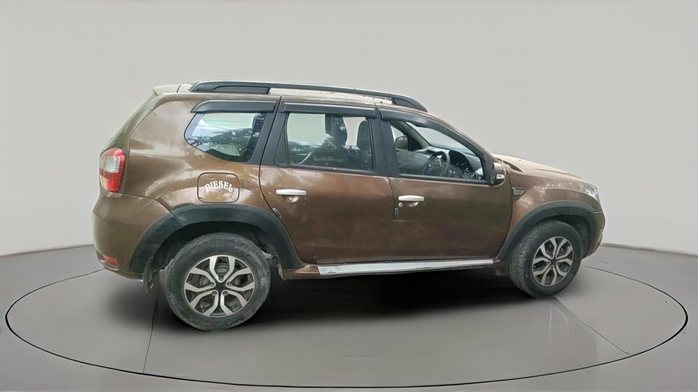 2017 Nissan Terrano  XL D Plus, Diesel, Manual, 98,652 km, exterior