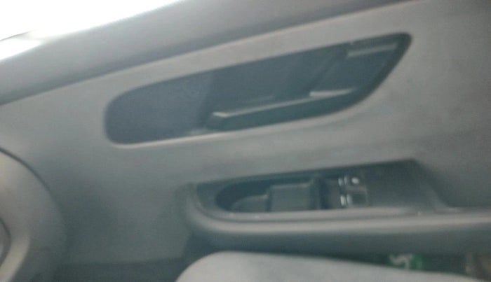 2020 Tata ALTROZ XE PETROL, Petrol, Manual, 1,11,230 km, interior