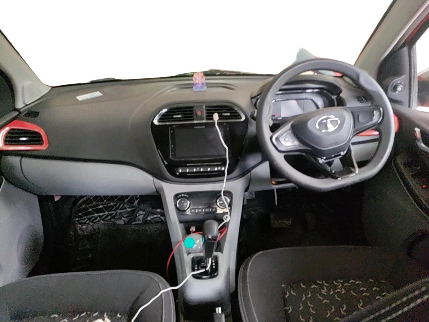 2021 Tata Tiago XZA PLUS PETROL, Petrol, Automatic, 17,629 km, interior