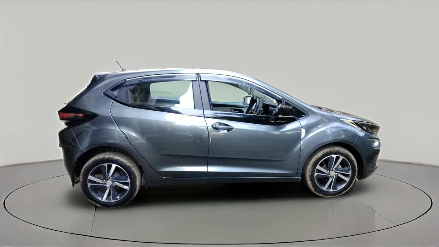 2024 Tata ALTROZ XZ PETROL, Petrol, Manual, 7,737 km, exterior