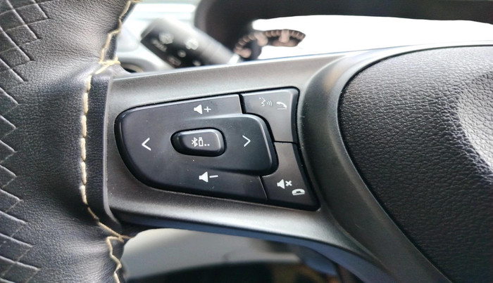 2024 Tata ALTROZ XZ PETROL, Petrol, Manual, 7,737 km, interior