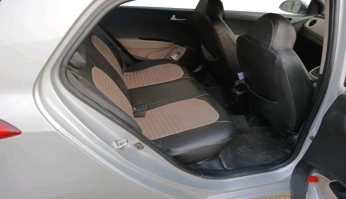 2015 Hyundai Grand i10 ASTA AT 1.2 KAPPA VTVT, Petrol, Automatic, 26,068 km, interior