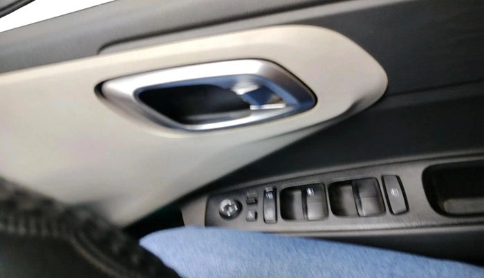 2020 Hyundai AURA SX 1.2, Petrol, Manual, 76,032 km, interior