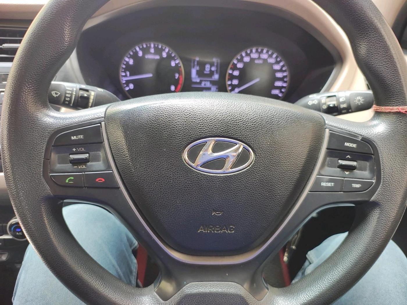 2016 Hyundai Elite i20 SPORTZ 1.2, Petrol, Manual, 93,360 km, interior