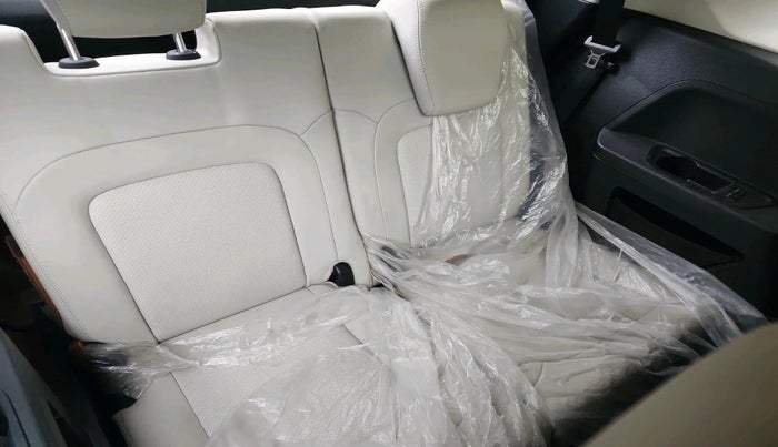 2021 Tata Safari XZ PLUS, Diesel, Manual, 28,091 km, interior