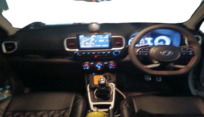 2020 Hyundai VENUE SX 1.0 (O) TURBO IMT, Petrol, Manual, 17,993 km, interior