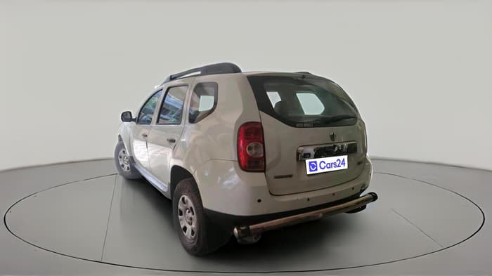 2014 Renault Duster 85 PS RXL DIESEL, Diesel, Manual, 1,29,935 km, exterior