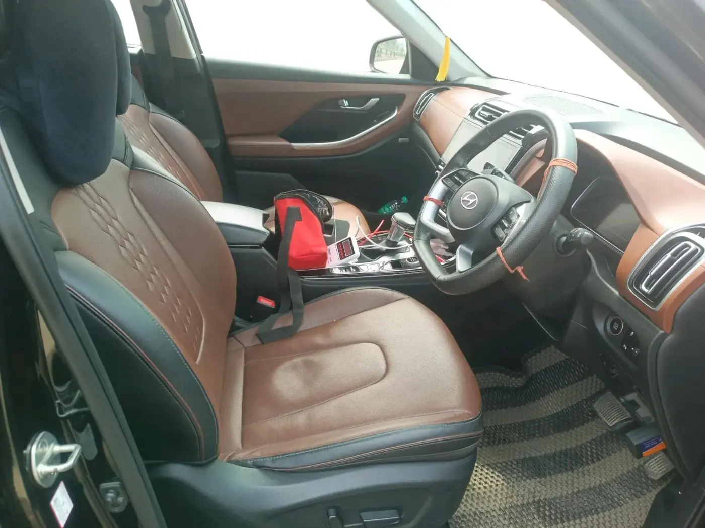 2021 Hyundai ALCAZAR 2.0 SIGNATURE (O) AT 6STR, Petrol, Automatic, 67,771 km, interior