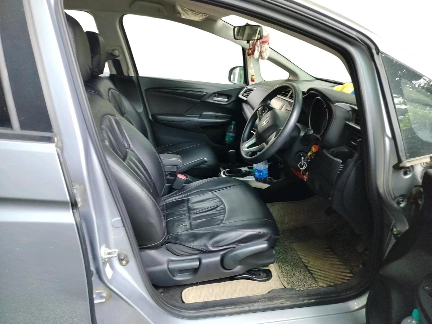 2020 Honda WR-V 1.5L I-DTEC SV MT, Diesel, Manual, 43,265 km, interior