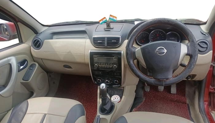 2016 Nissan Terrano XL (D), Diesel, Manual, 68,496 km, interior