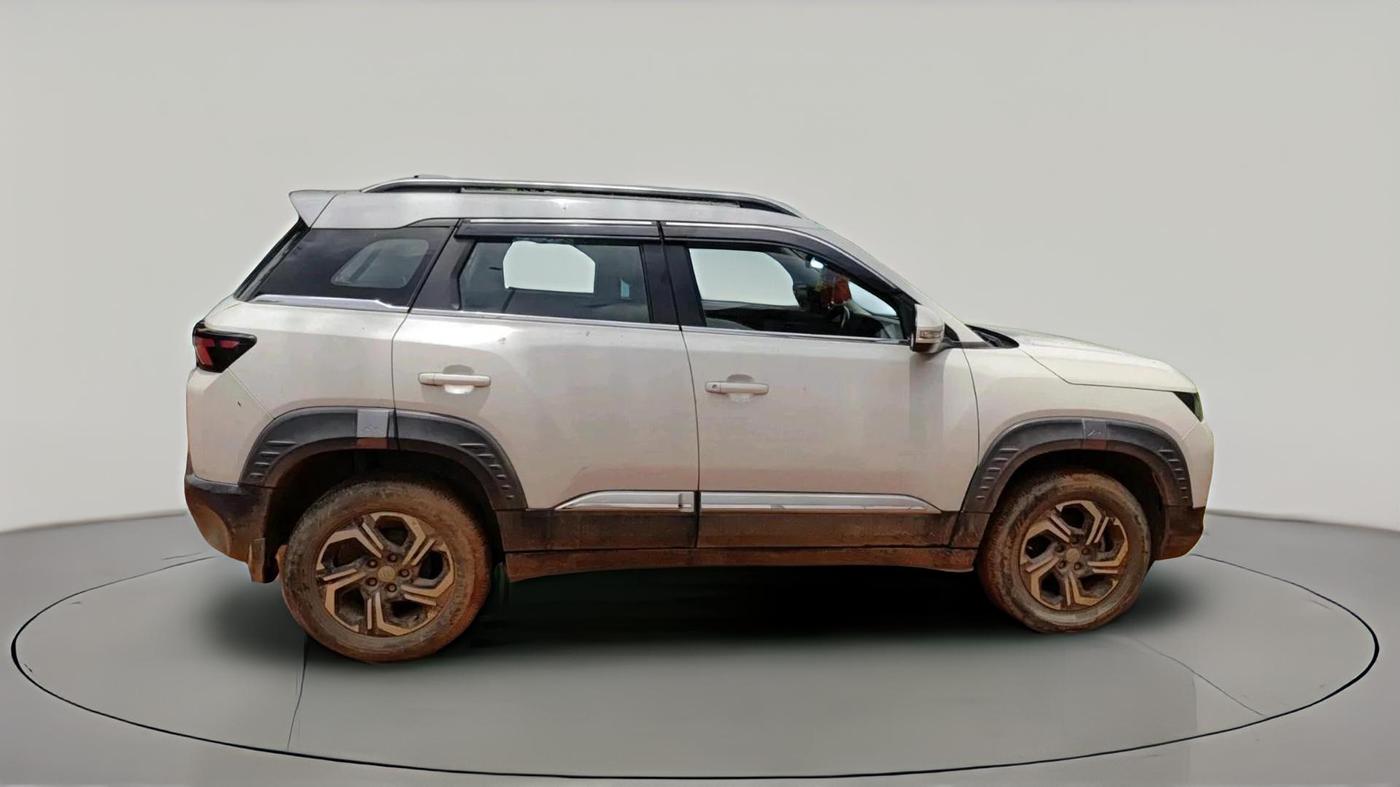 2023 Maruti BREZZA LXI, Petrol, Manual, 32,867 km, exterior