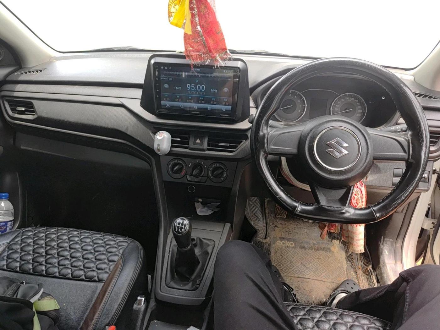 2023 Maruti BREZZA LXI, Petrol, Manual, 32,867 km, interior