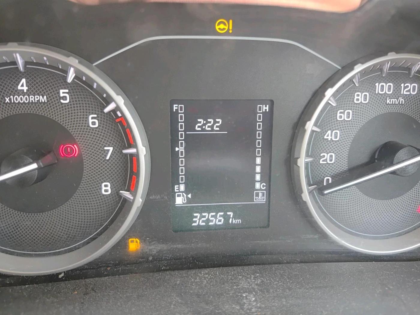 2023 Maruti BREZZA LXI, Petrol, Manual, 32,867 km, interior
