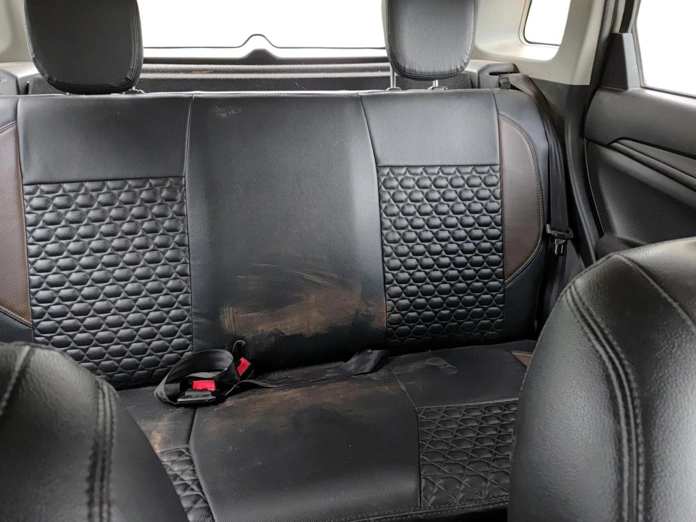 2023 Maruti BREZZA LXI, Petrol, Manual, 32,867 km, interior