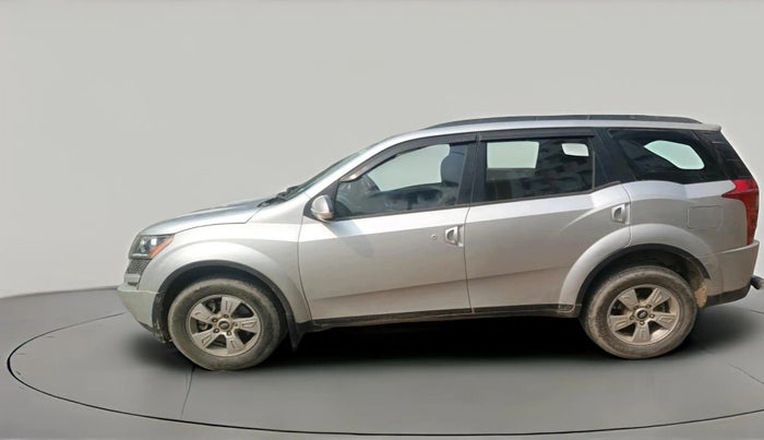 2012 Mahindra XUV500 W8, Diesel, Manual, 1,04,951 km, exterior