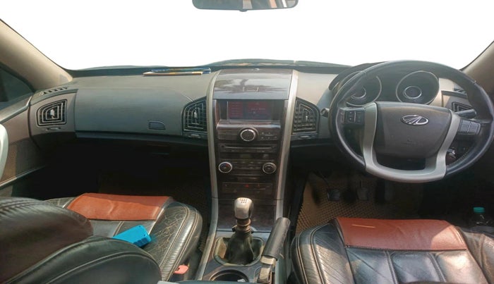 2012 Mahindra XUV500 W8, Diesel, Manual, 1,04,951 km, interior