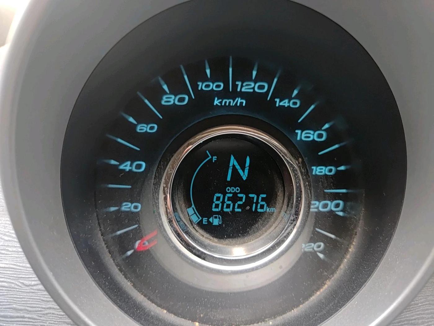 2016 Mahindra XUV500 W6, Diesel, Manual, 86,276 km, interior