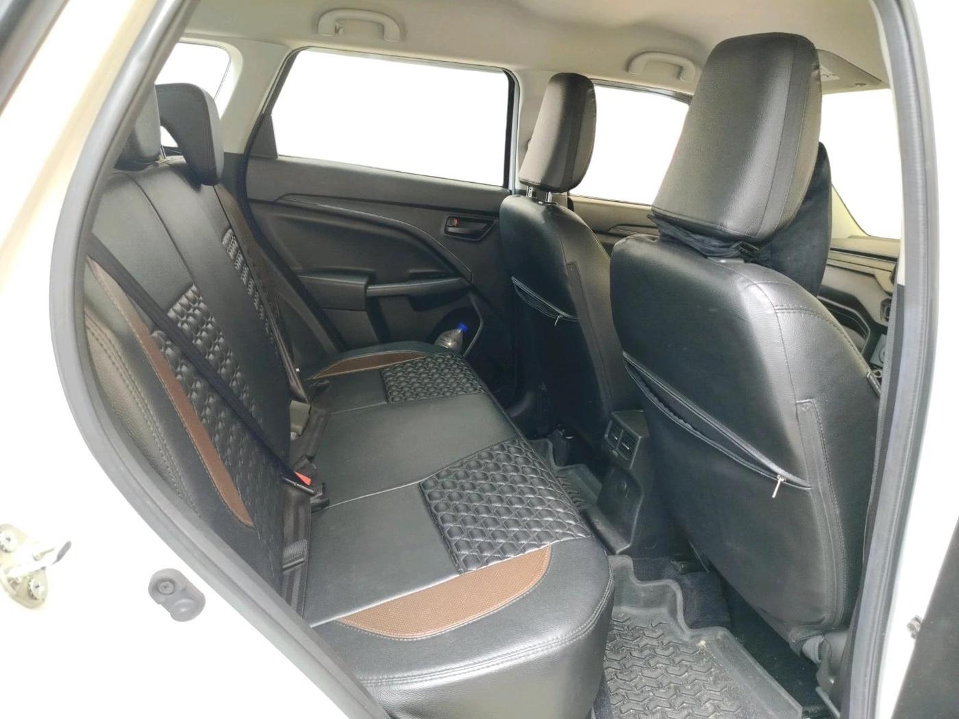 2024 Maruti BREZZA LXI, Petrol, Manual, 32,900 km, interior