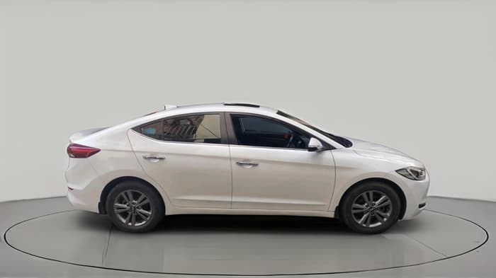 2018 Hyundai New Elantra 2.0 SX(O) AT PETROL, Petrol, Automatic, 45,535 km, exterior