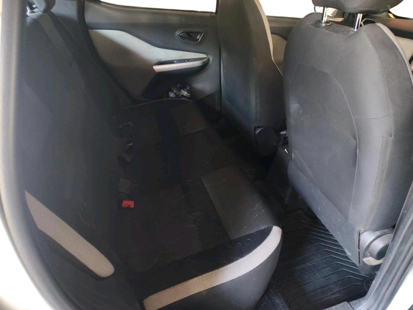 2023 Nissan MAGNITE XE, Petrol, Manual, 42,455 km, interior