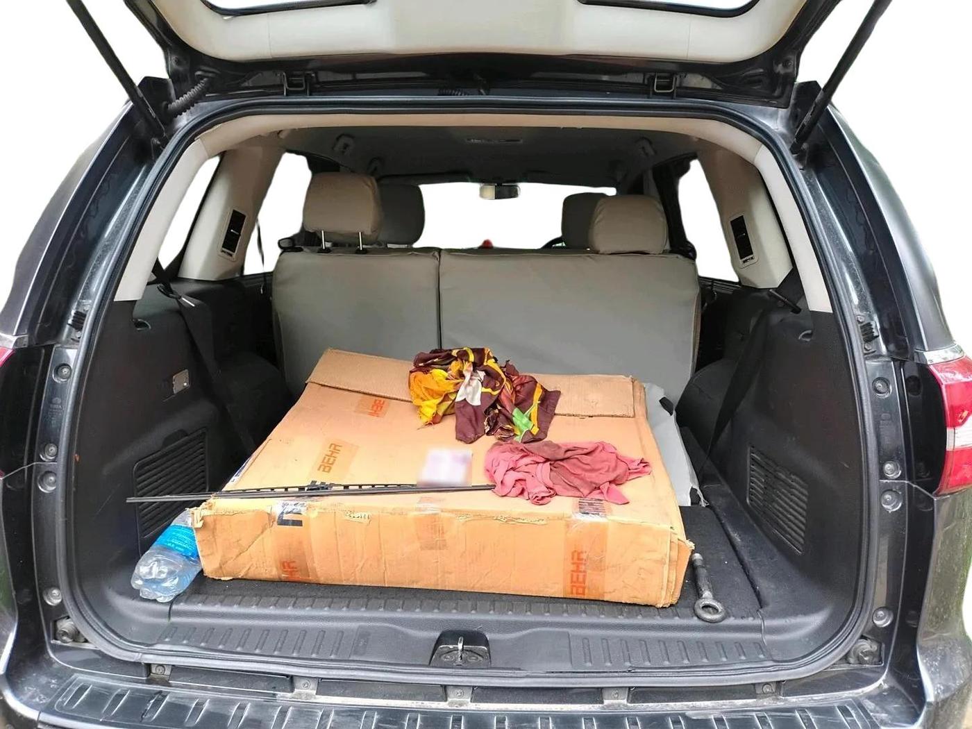 2018 Tata Hexa XM 4X2 7 STR, Diesel, Manual, 55,300 km, exterior