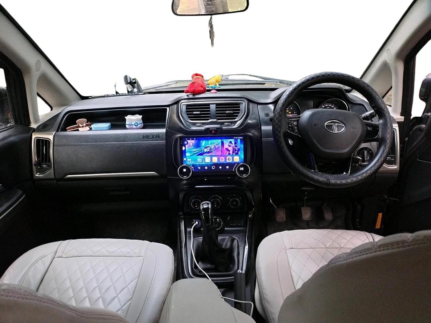 2018 Tata Hexa XM 4X2 7 STR, Diesel, Manual, 55,300 km, interior