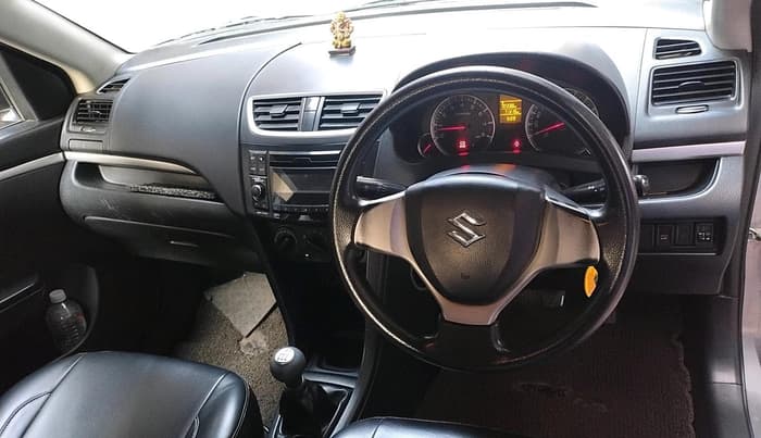 2015 Maruti Swift VXI, Petrol, Manual, 71,319 km, interior