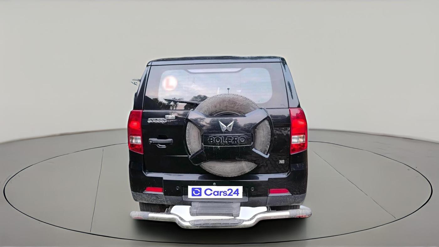 2023 Mahindra BOLERO NEO N8 R, Diesel, Manual, 25,092 km, exterior