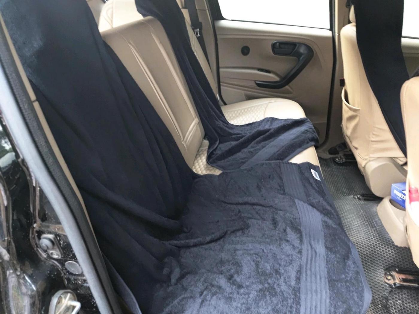 2023 Mahindra BOLERO NEO N8 R, Diesel, Manual, 25,092 km, interior