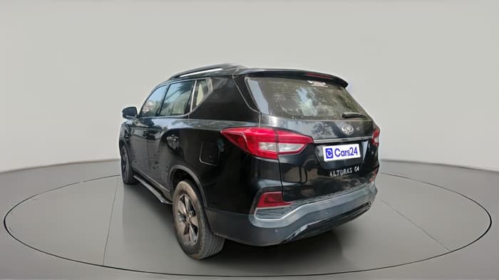 2020 Mahindra ALTURAS G4 2WD AT, Diesel, Automatic, 40,297 km, exterior