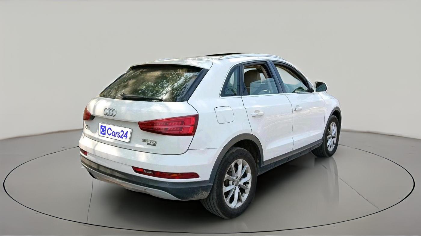 2017 Audi Q3 35 TDI Quattro, Diesel, Automatic, 1,29,067 km, exterior