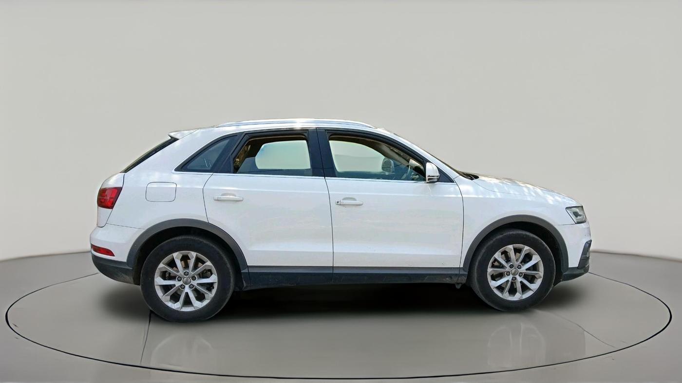 2017 Audi Q3 35 TDI Quattro, Diesel, Automatic, 1,29,067 km, exterior