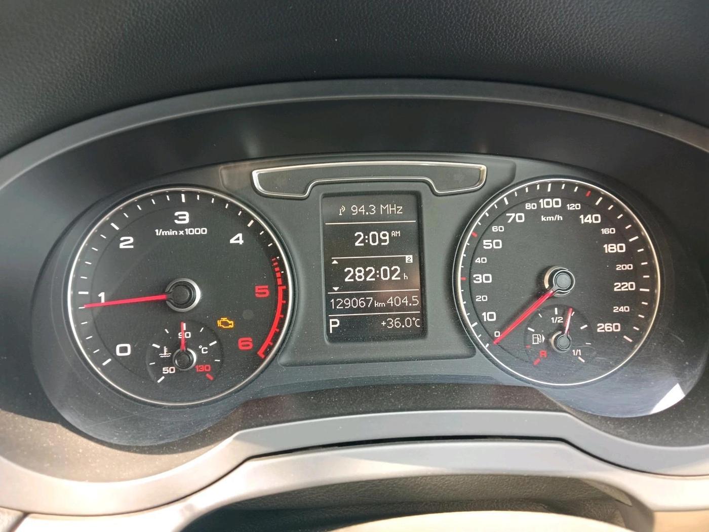 2017 Audi Q3 35 TDI Quattro, Diesel, Automatic, 1,29,067 km, interior