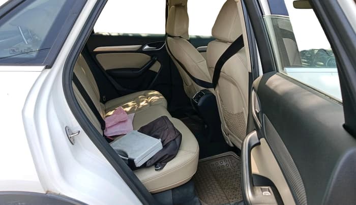 2017 Audi Q3 35 TDI Quattro, Diesel, Automatic, 1,29,067 km, interior