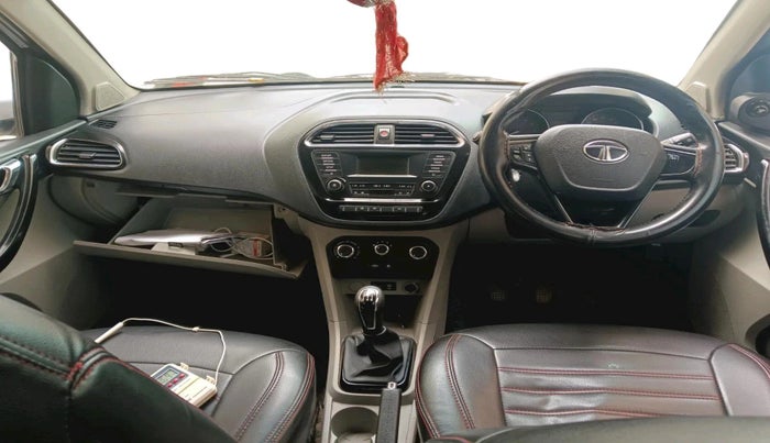 2018 Tata Tiago XZ PETROL, Petrol, Manual, 70,000 km, interior